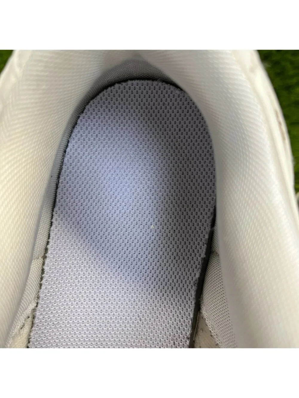 Nike please review